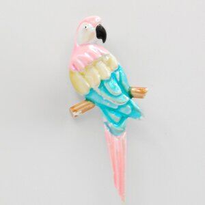 Vintage Park Lane Enameled Macaw Tropical Parrot Bird Brooch Pin
